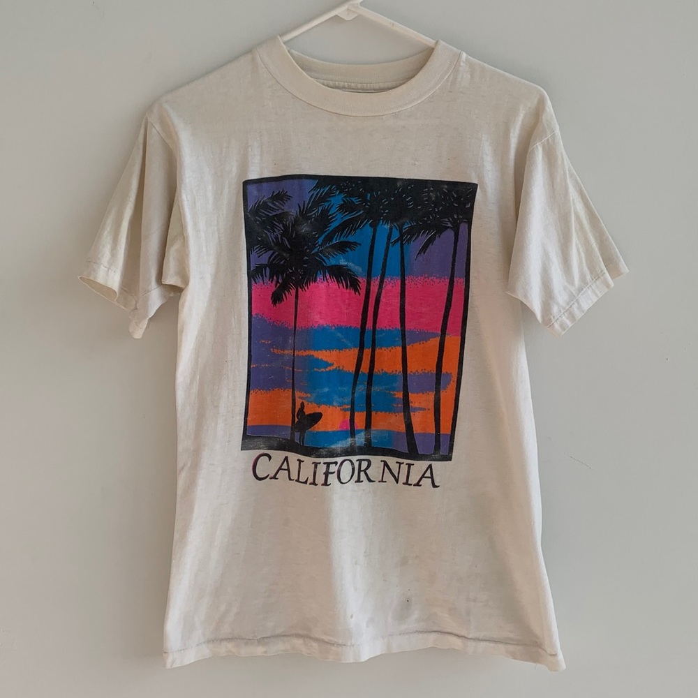 Vintage California Graphic Sunset Surf T-shirt